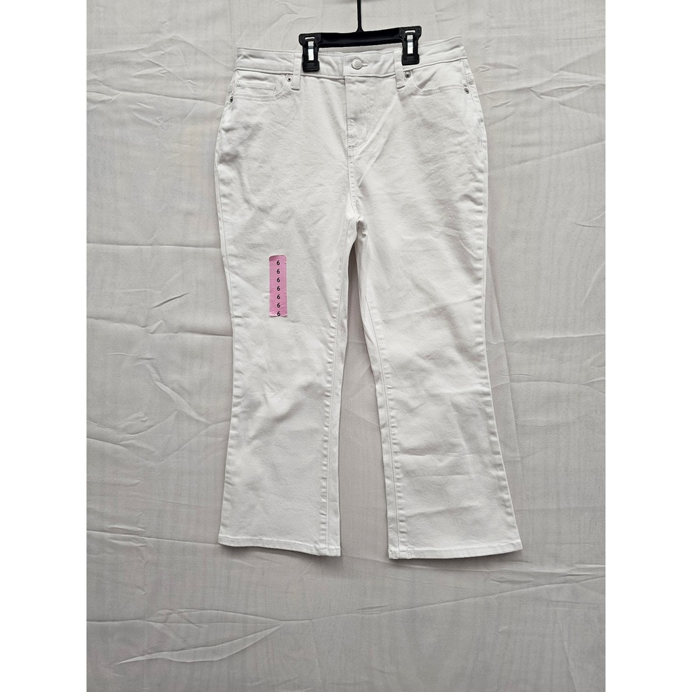 Member's Mark Womens White Crop Flare Jeans Size 6‎ Stretch Denim Pant Baggys